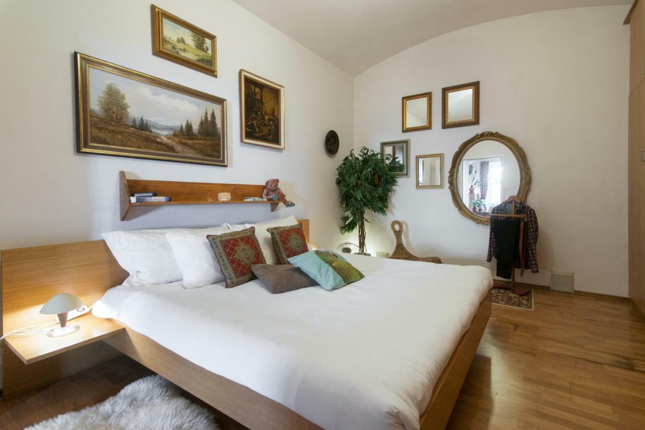Victoria Design Stays - Apartment Rehorova Prag Dış mekan fotoğraf